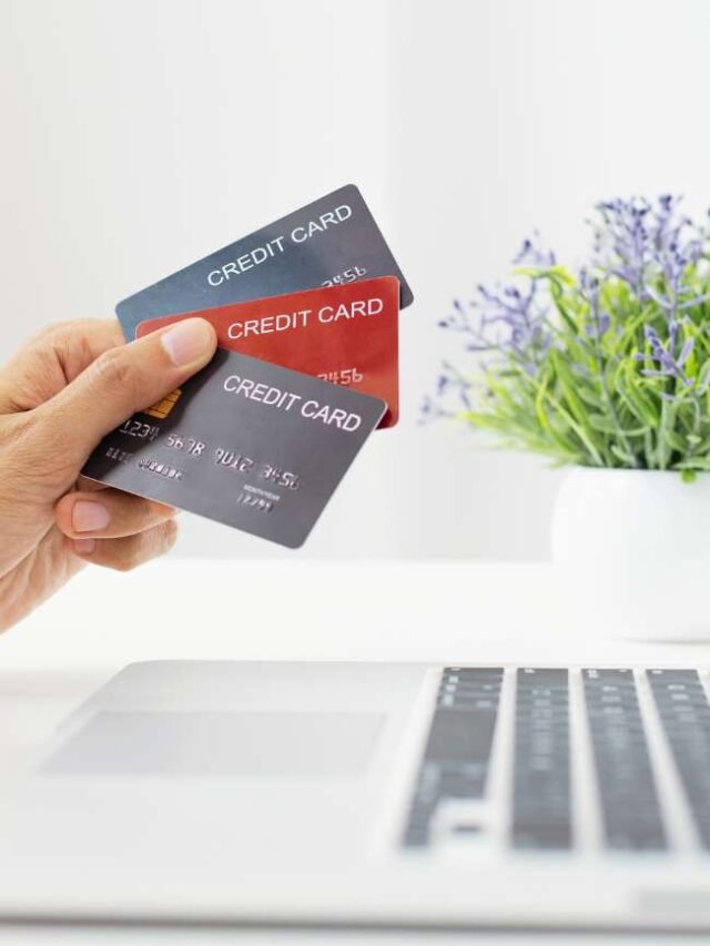 40% of Americans Relying on Credit Cards to Cover Basic Expenses